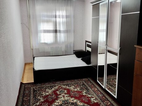 2 otaqlı köhnə tikili - Xalqlar Dostluğu m. - 60 m²