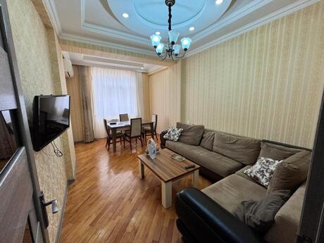 Elan №6292788 - Bakı, Həzi Aslanov m., 2 otaqlı, 65 m², 9/16 mərtəbə