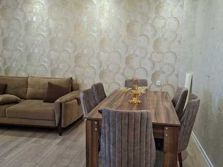 Elan №6292949 - Bakı, Neftçilər m., 2 otaqlı, 85 m², 15/17 mərtəbə