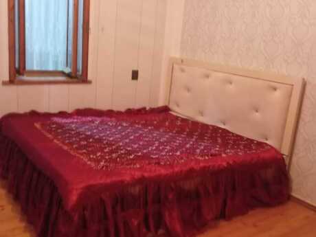 7 otaqlı həyət evi/bağ evi - Əhmədli m. - 120 m²