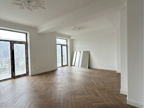 3 otaqlı mənzil, 147 m², Şah İsmayıl Xətai: 700 000 ₼ 2