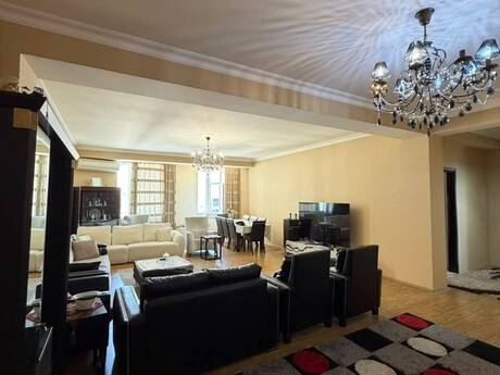 4 otaqlı mənzil, 160 m², 28 May: 370 000 ₼ 5