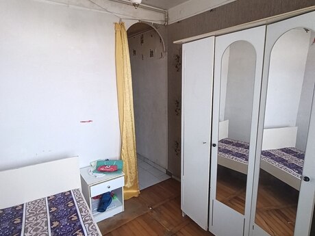 2 otaqlı köhnə tikili - İnşaatçılar m. - 40 m²