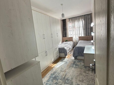 Elan №6293126 - Bakı, Memar Əcəmi m., 2 otaqlı, 55 m², 3/5 mərtəbə