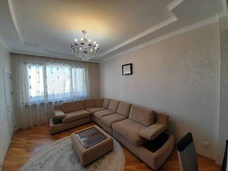 Объявление №6293153 - Баку, м. Элмляр Академиясы, 2-комн., 77 м², 9/18 этаж