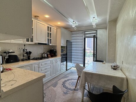4 otaqlı mənzil, 149 m², Xətai: 378 000 ₼ 5