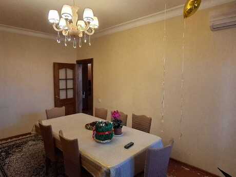 4-room apartment, 87 m², 7-ci mikrorayon: 238 000 ₼ 3