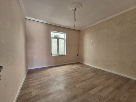 2 otaqlı həyət evi/bağ evi - Maştağa q. - 43 m²
