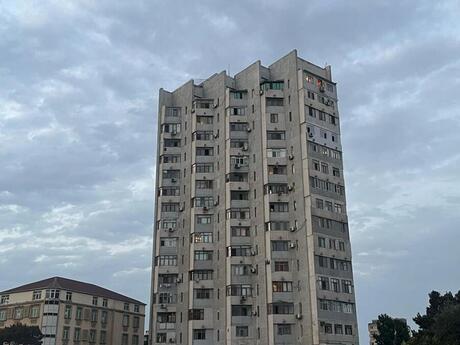 3 otaqlı köhnə tikili - 20 Yanvar m. - 85 m²