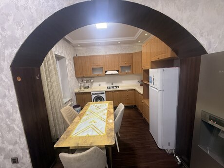 4 otaqlı həyət evi/bağ evi - Maştağa q. - 100 m²