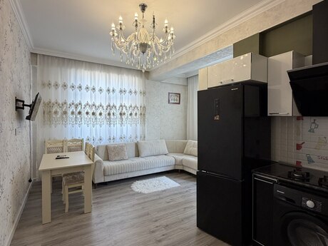 2 otaqlı mənzil, 47 m², Bakıxanov: 162 000 ₼ 2