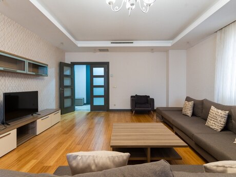 Kirayə 3 otaqlı mənzil, 150 m², Nərimanov: 3 600 ₼/ay 3
