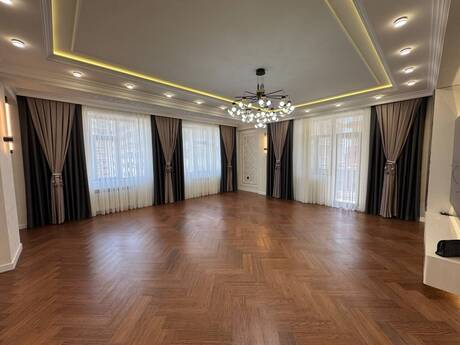 3-комнатная квартира, 143 м², Gənclik: 465 000 ₼ 4