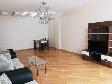 3 otaqlı yeni tikili - Nizami m. - 140 m²