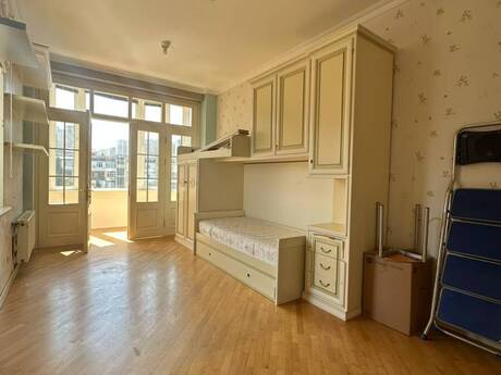 3 otaqlı mənzil, 140 m², Elmlər Akademiyası: 400 000 ₼ 5