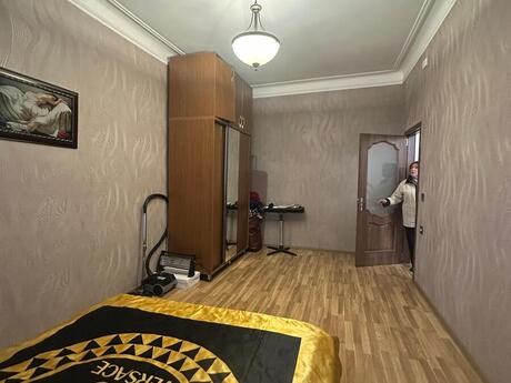 2-комн. вторичка - Хатаинский р. - 54 м²