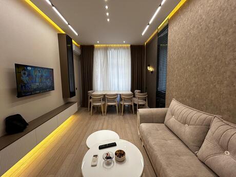 Elan №6293714 - Bakı, Nəsimi r., 2 otaqlı, 70 m², 4/16 mərtəbə