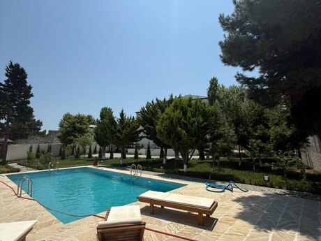 Elan №6293759 - Bakı, Novxanı q., 10 otaqlı, 655 m²