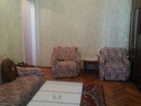 Elan №6293781 - Bakı, Nizami m., 2 otaqlı, 50 m², 3/5 mərtəbə