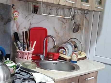 3 otaqlı həyət evi/bağ evi - Elmlər Akademiyası m. - 70 m²