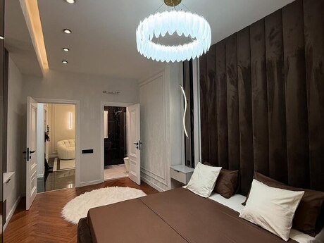 Kirayə 3 otaqlı mənzil, 118 m², Ağ şəhər: 1 800 ₼/ay 4