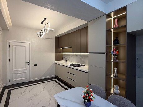 Kirayə 3 otaqlı mənzil, 118 m², Ağ şəhər: 1 800 ₼/ay 3