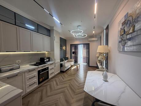 Аренда: 2-комнатная квартира, 70 м², Ağ şəhər: 1 500 ₼/мес 2