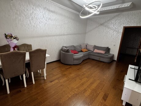 3 otaqlı mənzil, 68 m², Əhmədli: 157 000 ₼ 2