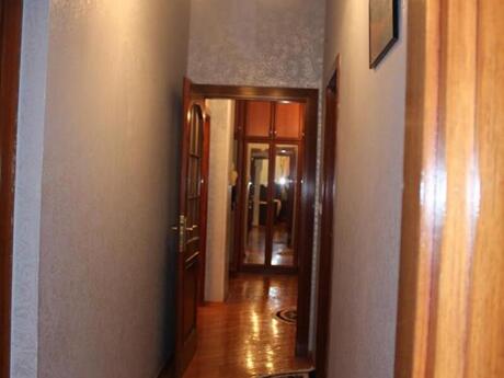 Продаётся 3-комнатная квартира в новостройке, Elmlər Akademiyası, 125 м², 400 000 AZN, фото 5 / 11