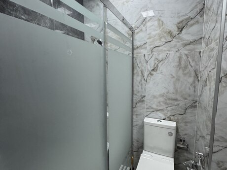 3-room apartment for rent, 77 m², 20 Yanvar: 850 ₼/mo 4