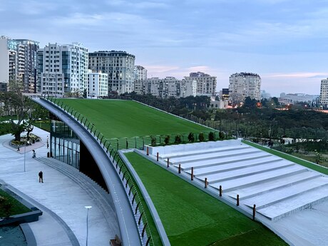 Elan №6294400 - Bakı, Gənclik m., 4 otaqlı, 198 m², 10/17 mərtəbə