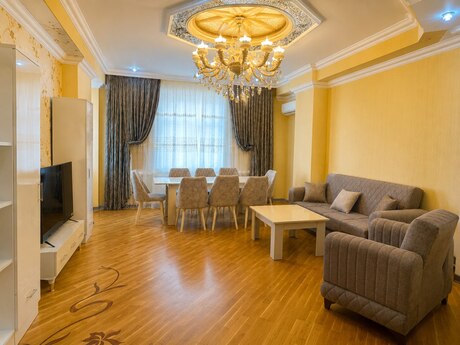 3-room apartment, 120 m², Azadlıq Prospekti: 350 000 ₼ 5