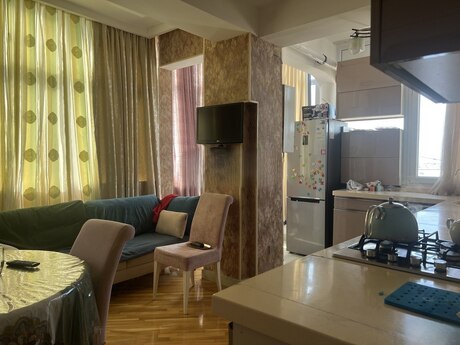 Kirayə 2 otaqlı mənzil, 60 m², Qara Qarayev: 700 ₼/ay 2