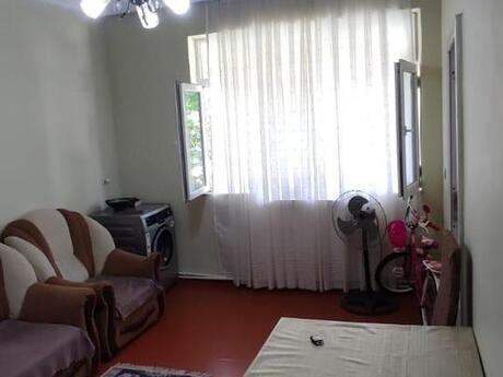 Elan №6294686 - Bakı, Memar Əcəmi m., 2 otaqlı, 60 m², 1/5 mərtəbə