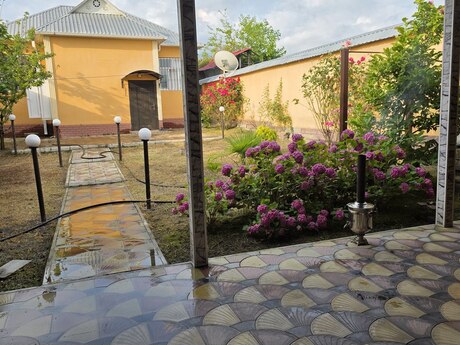 3 otaqlı həyət evi/bağ evi - Qəbələ - 90 m²