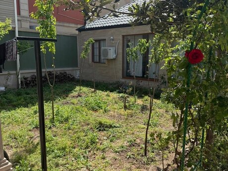 6 otaqlı həyət evi, 460 m², Bakıxanov: 770 000 ₼ 2