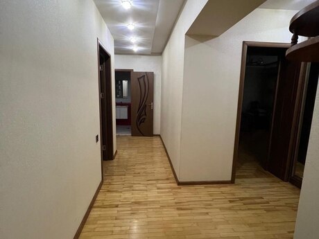 Kirayə 3 otaqlı mənzil, 80 m², Şah İsmayıl Xətai: 900 ₼/ay 4
