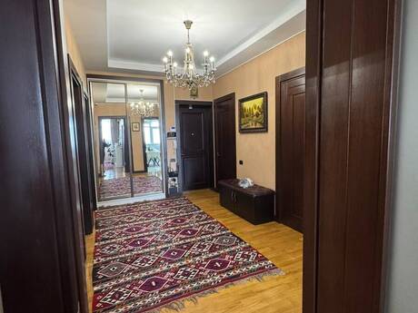 3-room apartment, 145 m², Nizami: 550 000 ₼ 2