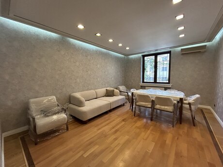 Kirayə 2 otaqlı mənzil, 70 m², 28 May: 1 000 ₼/ay 3