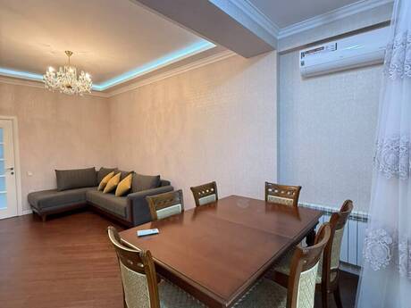 Elan №6295164 - Bakı, Gənclik m., 2 otaqlı, 93 m², 8/17 mərtəbə