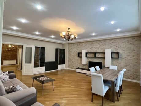 3 otaqlı mənzil, 170 m², 28 May: 480 000 ₼ 2