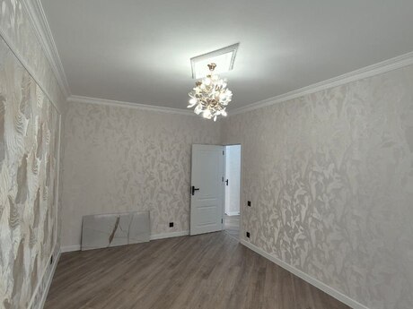 3-комн. вторичка - пос. 9-й мкр - 90 м²