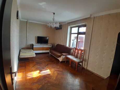 2 otaqlı köhnə tikili - İnşaatçılar m. - 51 m²