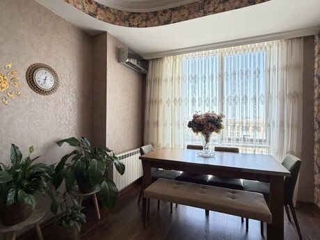 3 otaqlı mənzil, 100 m², Bakıxanov: 325 000 ₼ 4
