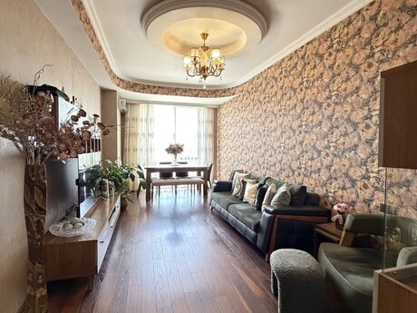3 otaqlı mənzil, 100 m², Bakıxanov: 325 000 ₼ 2