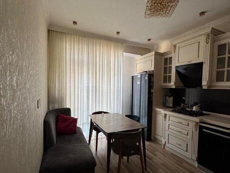 2 otaqlı yeni tikili - Nəsimi r. - 99 m²