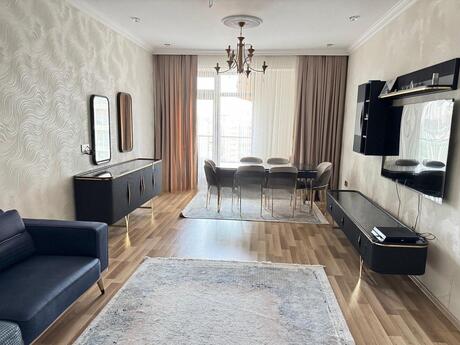 2 otaqlı yeni tikili - Nəsimi r. - 99 m²