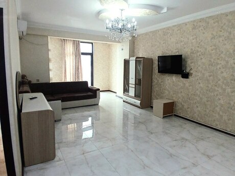 Elan №6295623 - Bakı, Şah İsmayıl Xətai m., 2 otaqlı, 65 m², 10/18 mərtəbə