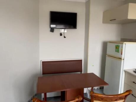 2 otaqlı köhnə tikili - Gənclik m. - 50 m²
