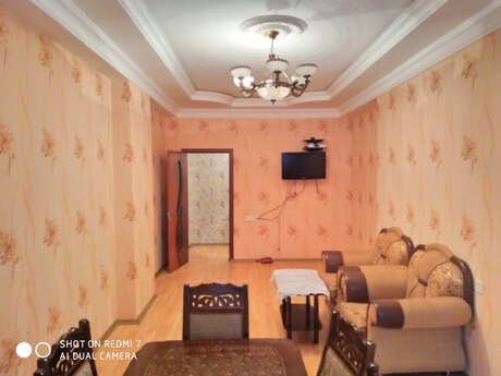 Объявление №6295709 - Баку, м. Иншаатчылар, 2-комн., 90 м², 2/16 этаж